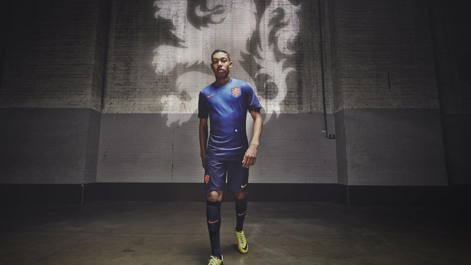 吉达联合瞄准塔瓦雷斯转会，阿森纳35%转售分成牵动拉齐奥与未来足坛格局